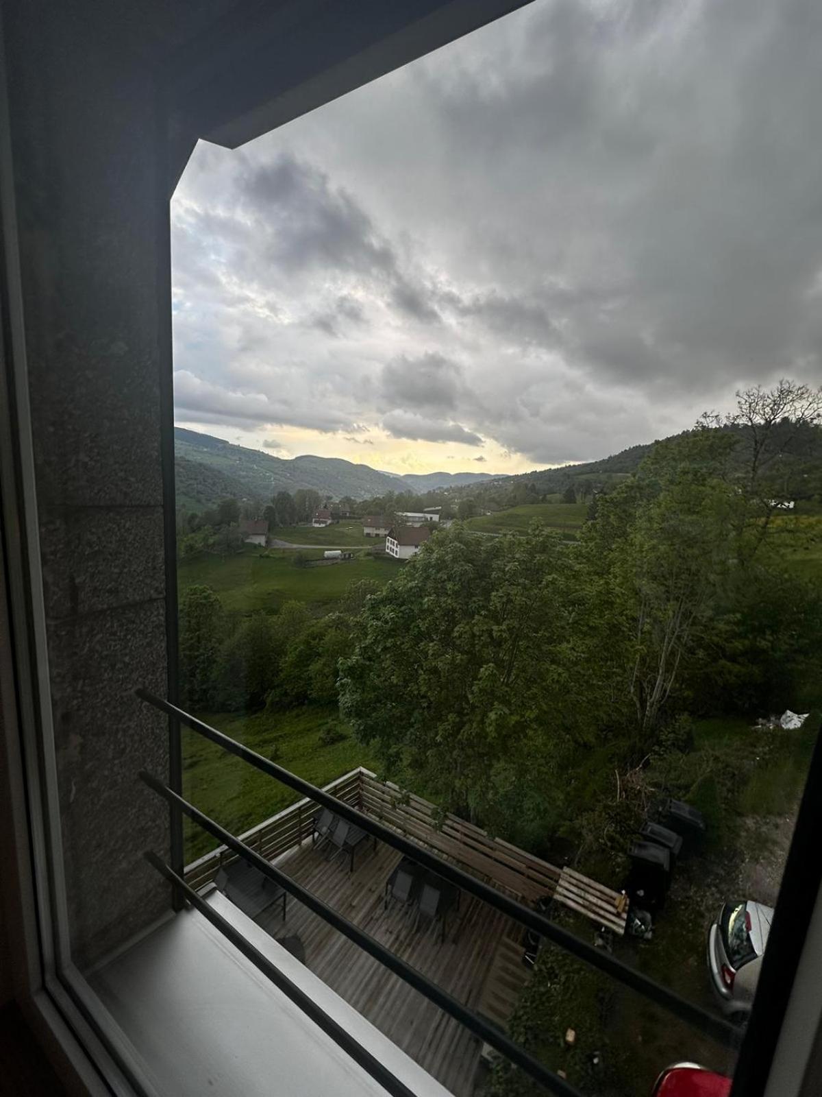 Les Chalets Bambi & Jacuzzi Privatif La Bresse Szoba fotó