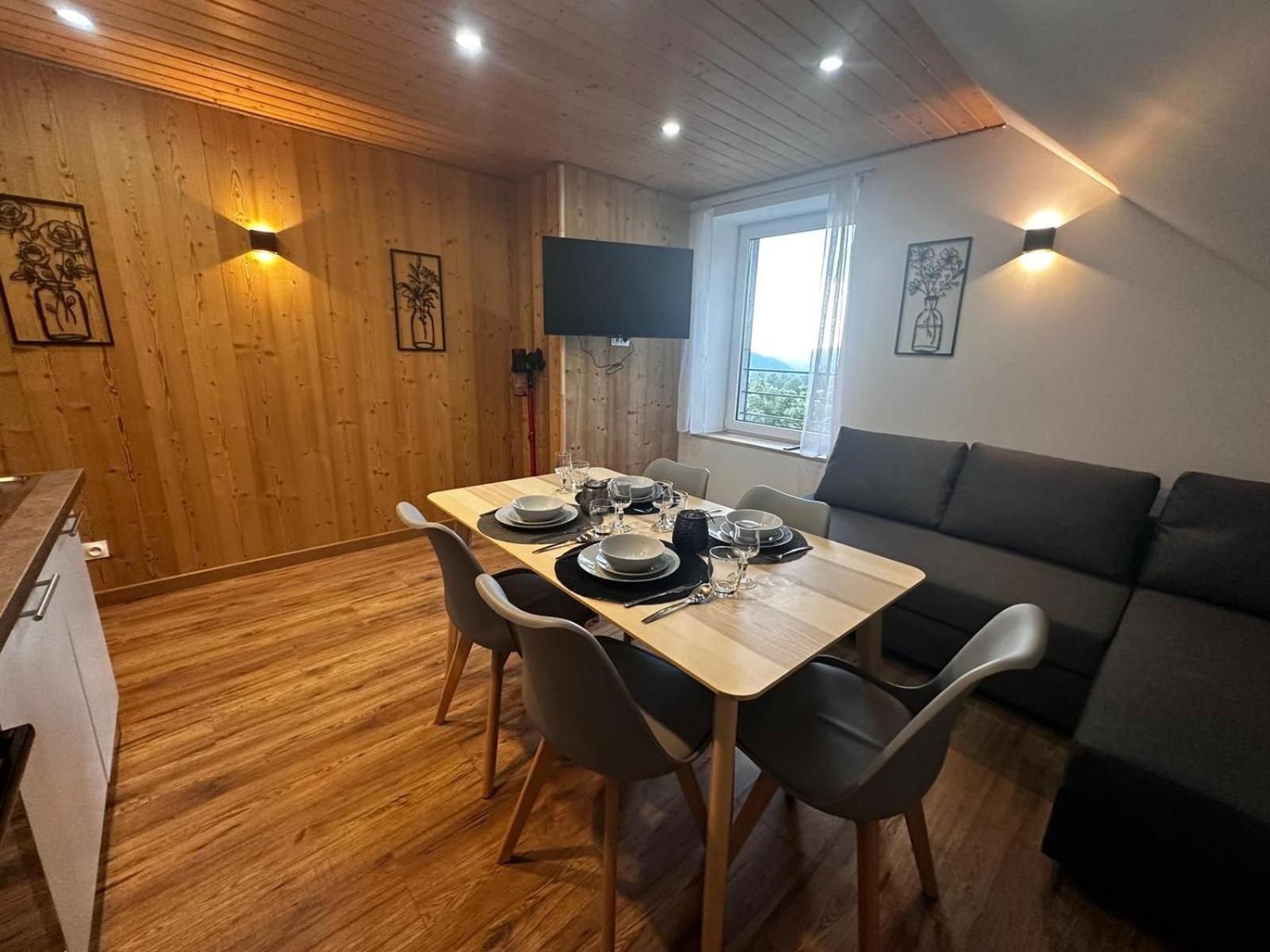 Les Chalets Bambi & Jacuzzi Privatif La Bresse Szoba fotó