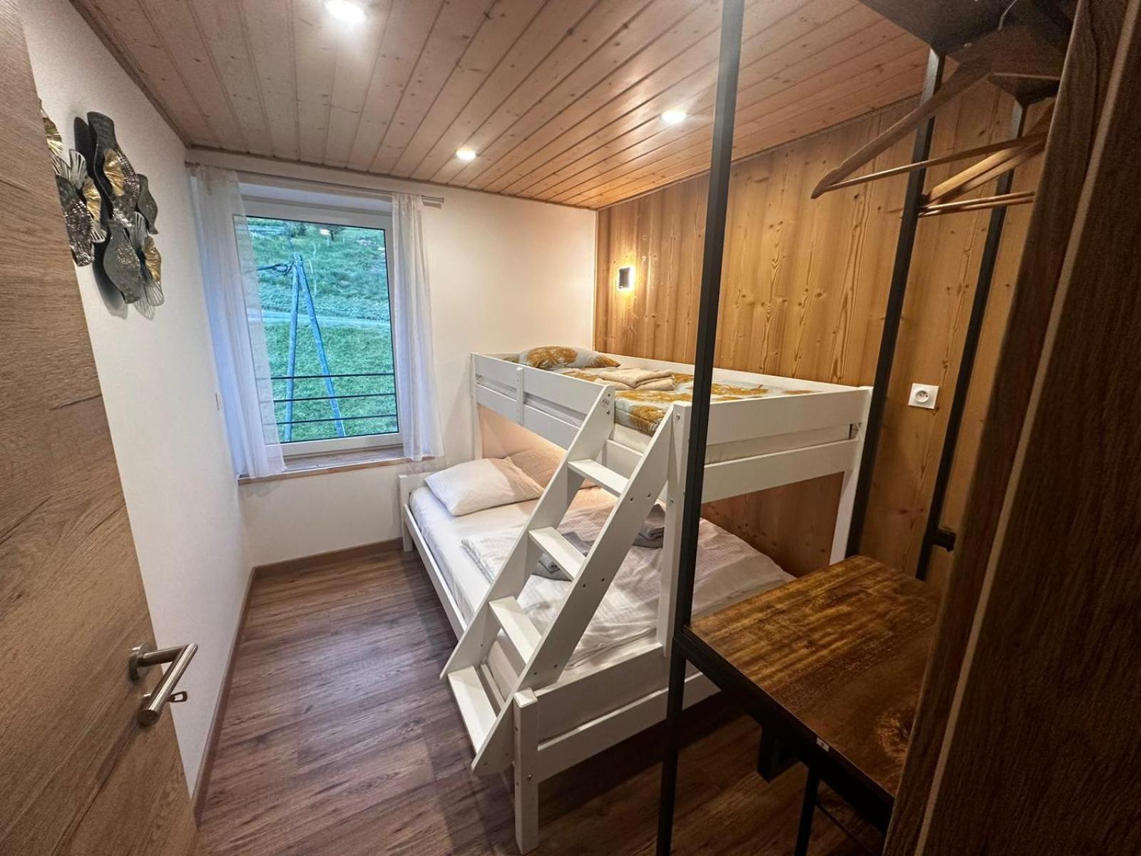 Les Chalets Bambi & Jacuzzi Privatif La Bresse Szoba fotó